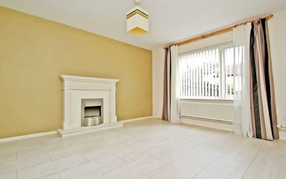 House Rose Close in Nottingham