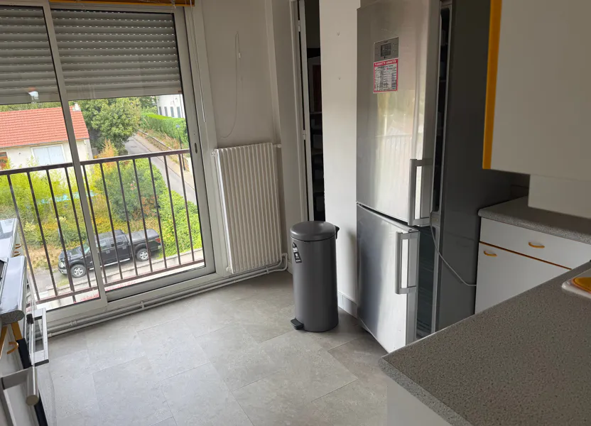 Flat Rue de Maule in Bailly