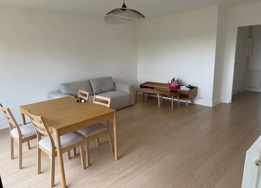Flat Rue de Maule in Bailly