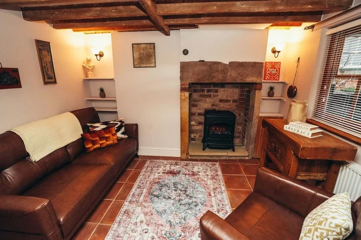 House Long Row in Amber Valley