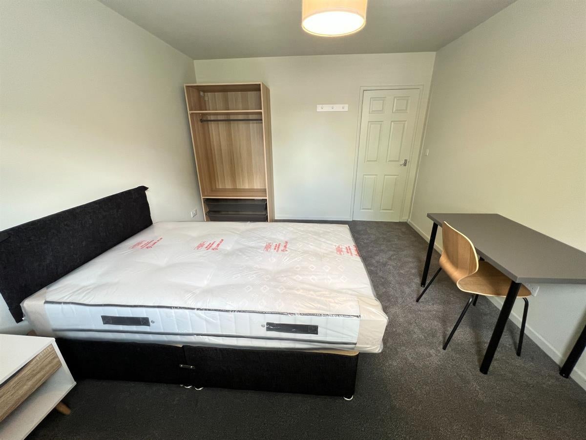 Flat Sycamore Court in Nottingham