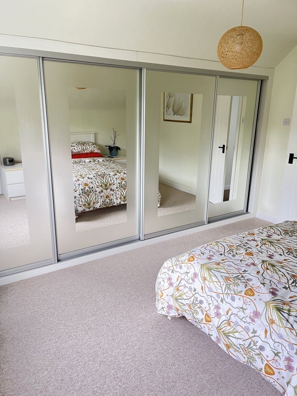 Room Brierley Road in Bournemouth