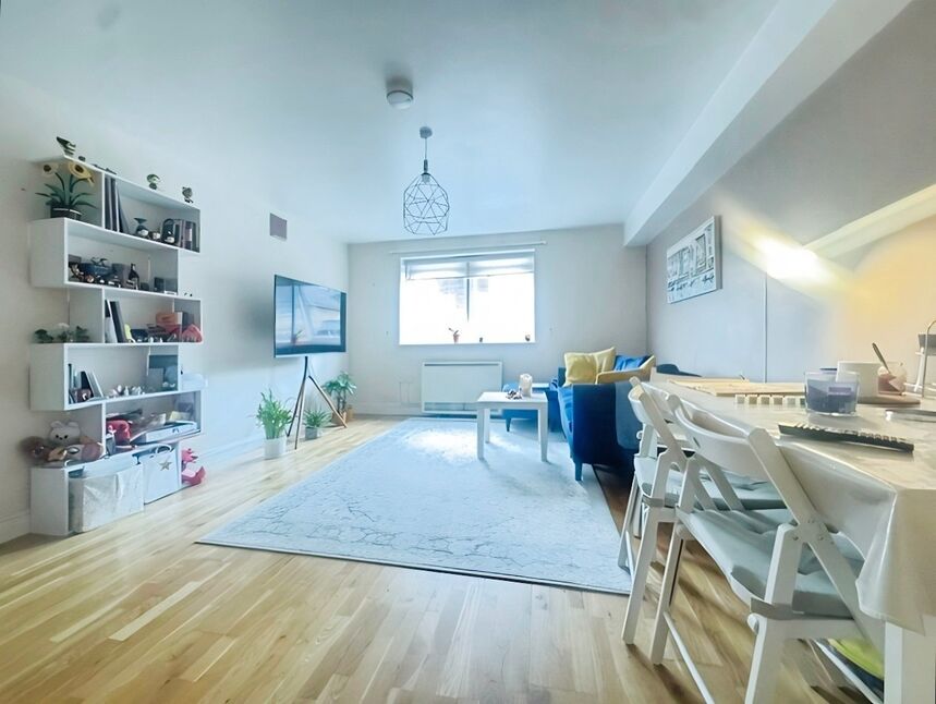 Flat Scotney Gardens in Maidstone