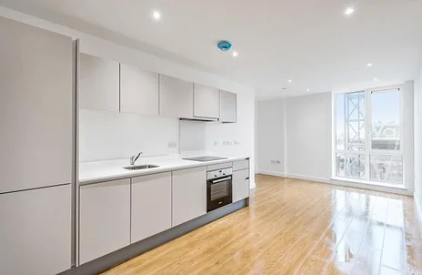 Flat Bond Way in Bracknell