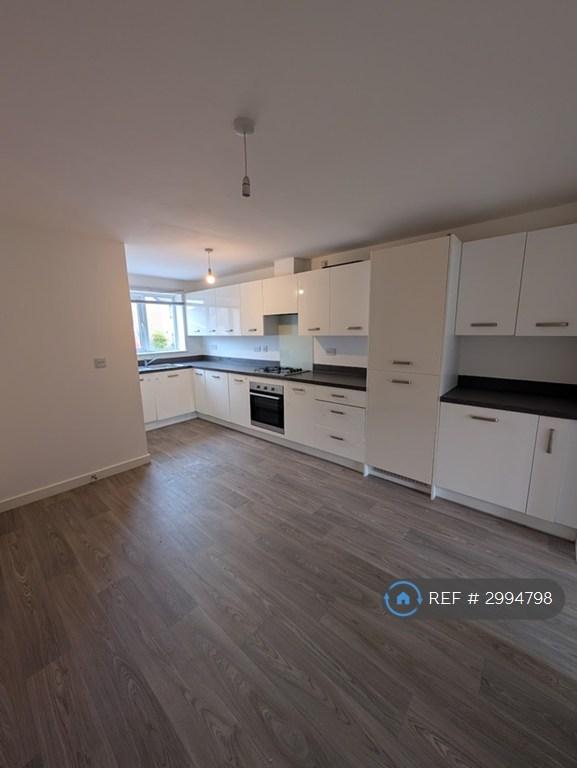 House Flying Fox Crescent in Doncaster
