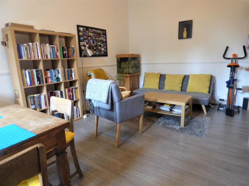 Flat Waldegrave Road in Greater London