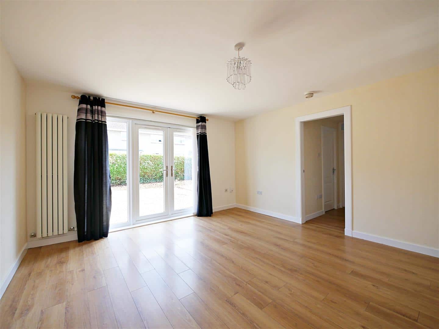 Flat Doon Road in Kirkintilloch
