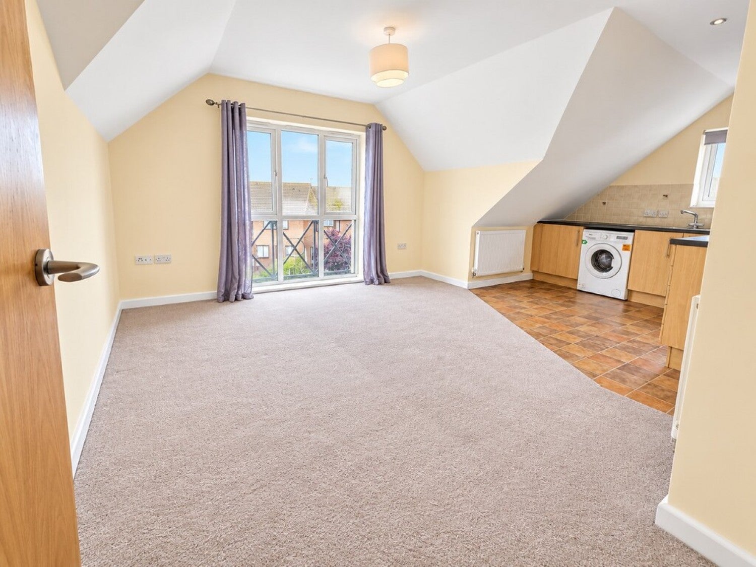 Flat Holzwickede Close in Weymouth
