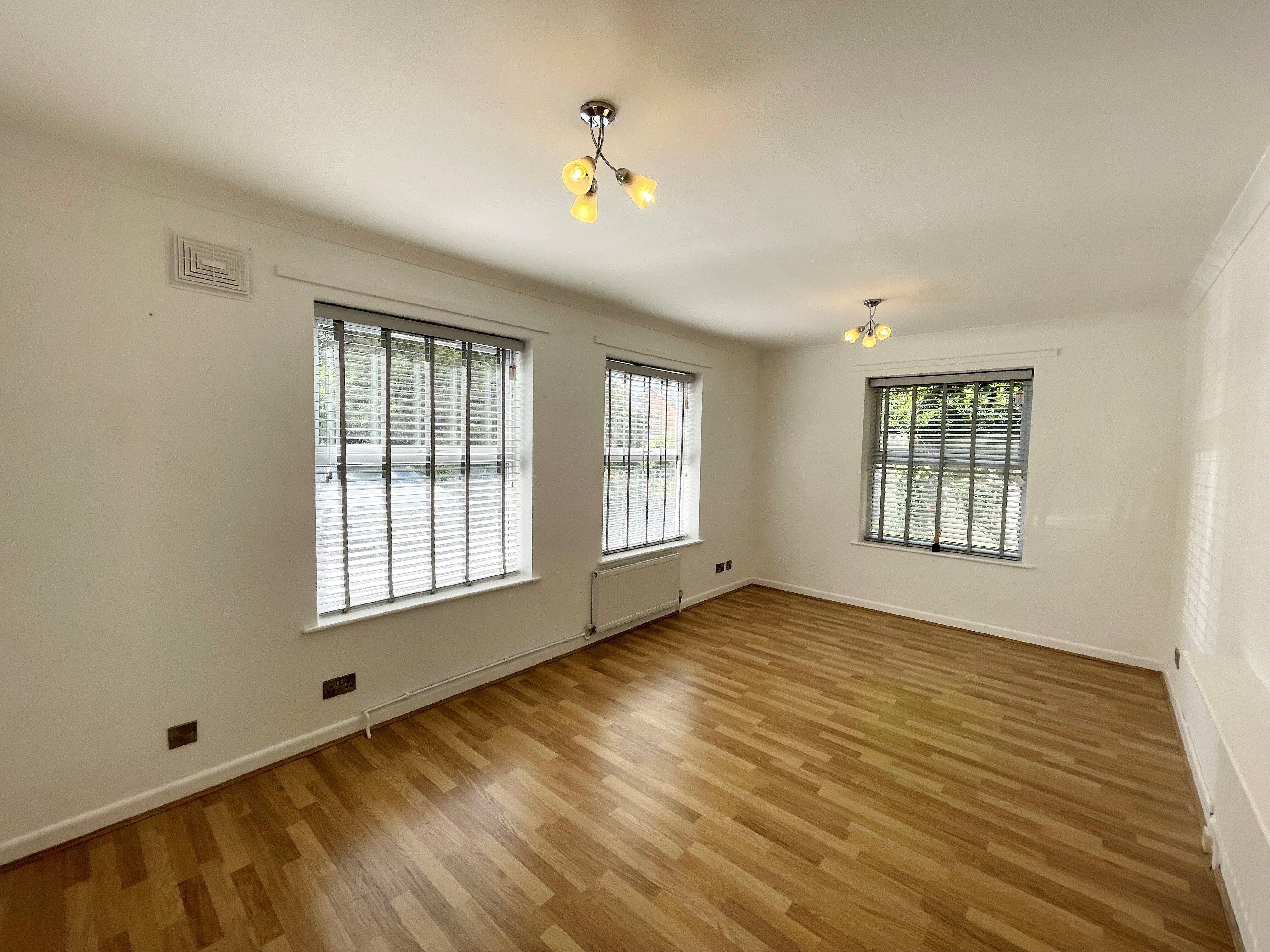 Flat Kenilworth Road in Royal Leamington Spa