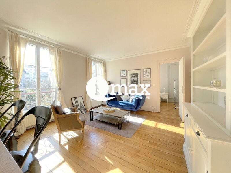 Appartement Rue Jacques Mazaud à Levallois-Perret