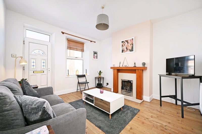 Room Walkley Bank Road in Sheffield