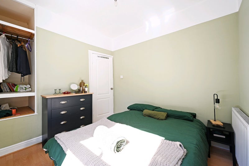 Room Walkley Bank Road in Sheffield
