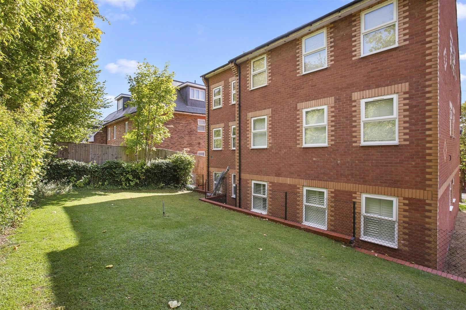 Flat Birches Rise in High Wycombe