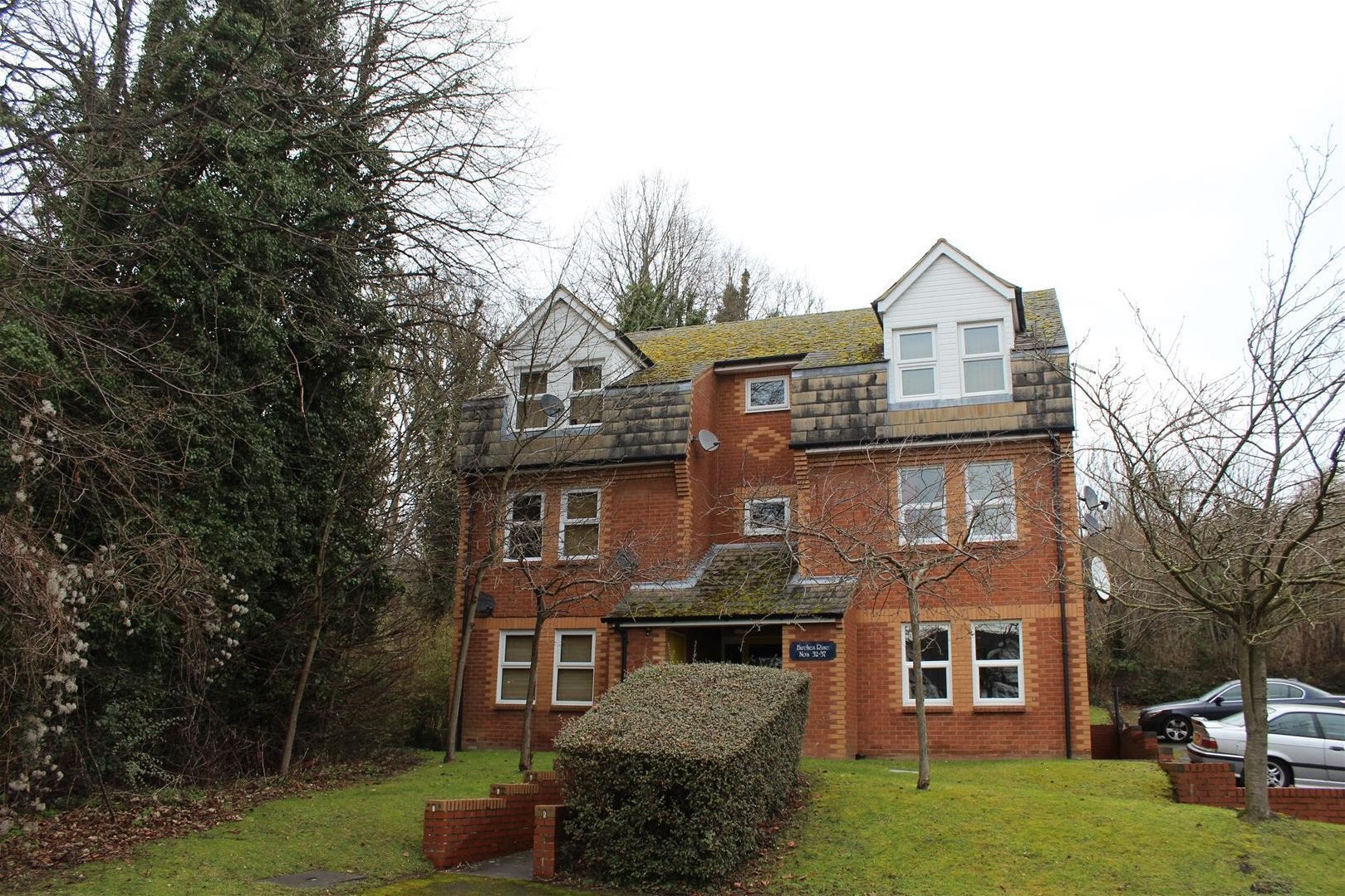 Flat Birches Rise in High Wycombe