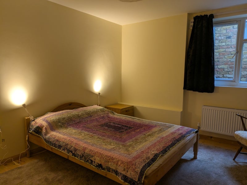 Room Benthal Road in Greater London