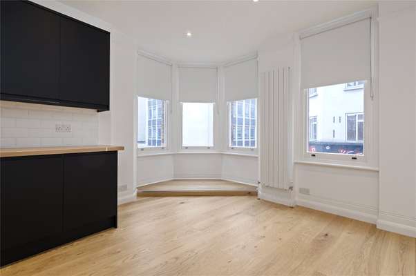 Flat Princeton Street in Greater London