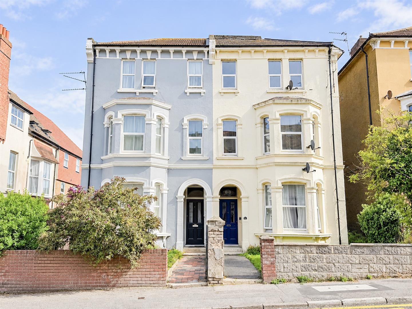 Flat London Road in Rother