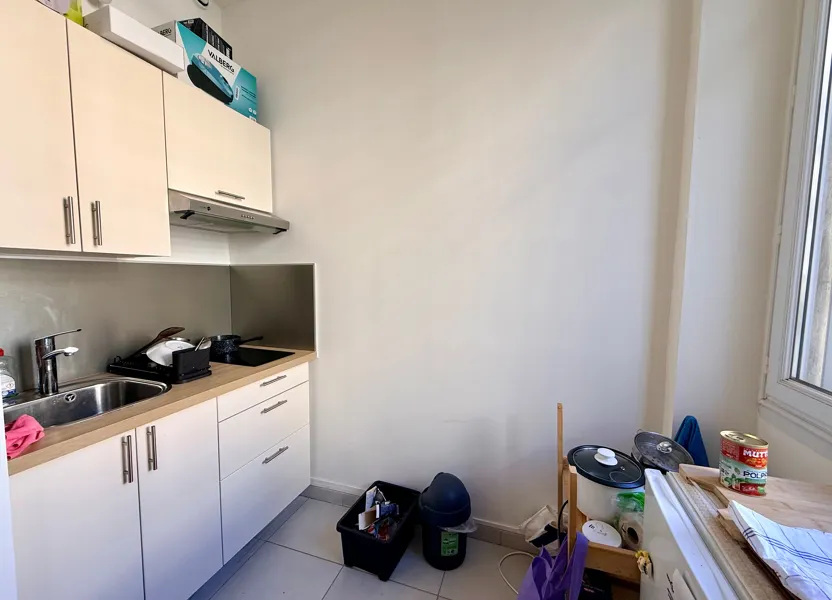 Flat Rue d'Antrechaus in Toulon