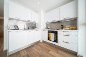 Flat Queen Street in Maidenhead