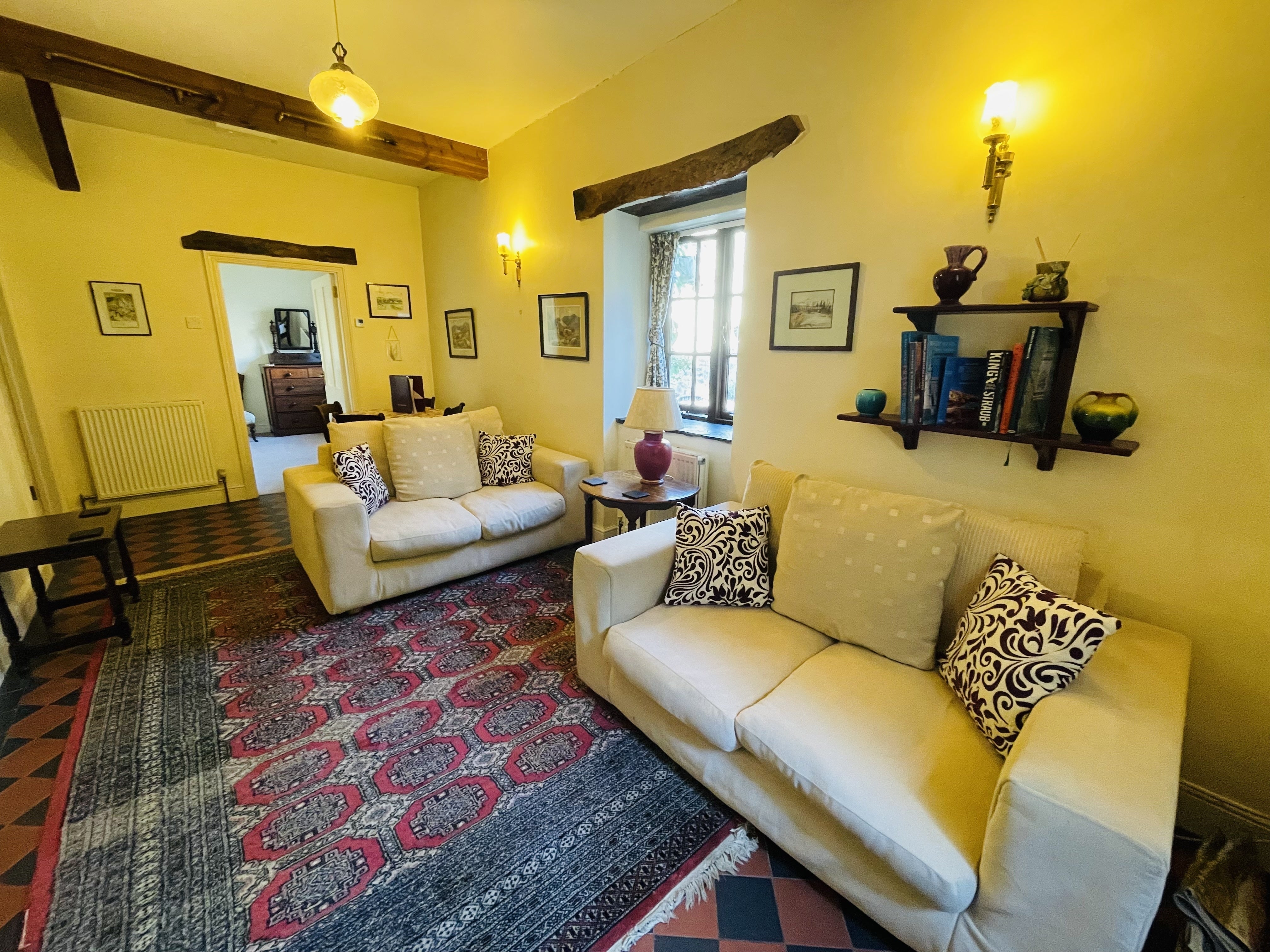 House B4570 in Llangoedmor