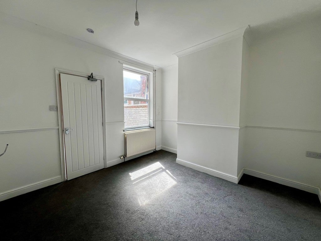 Flat Loke Road in King's Lynn and West Norfolk