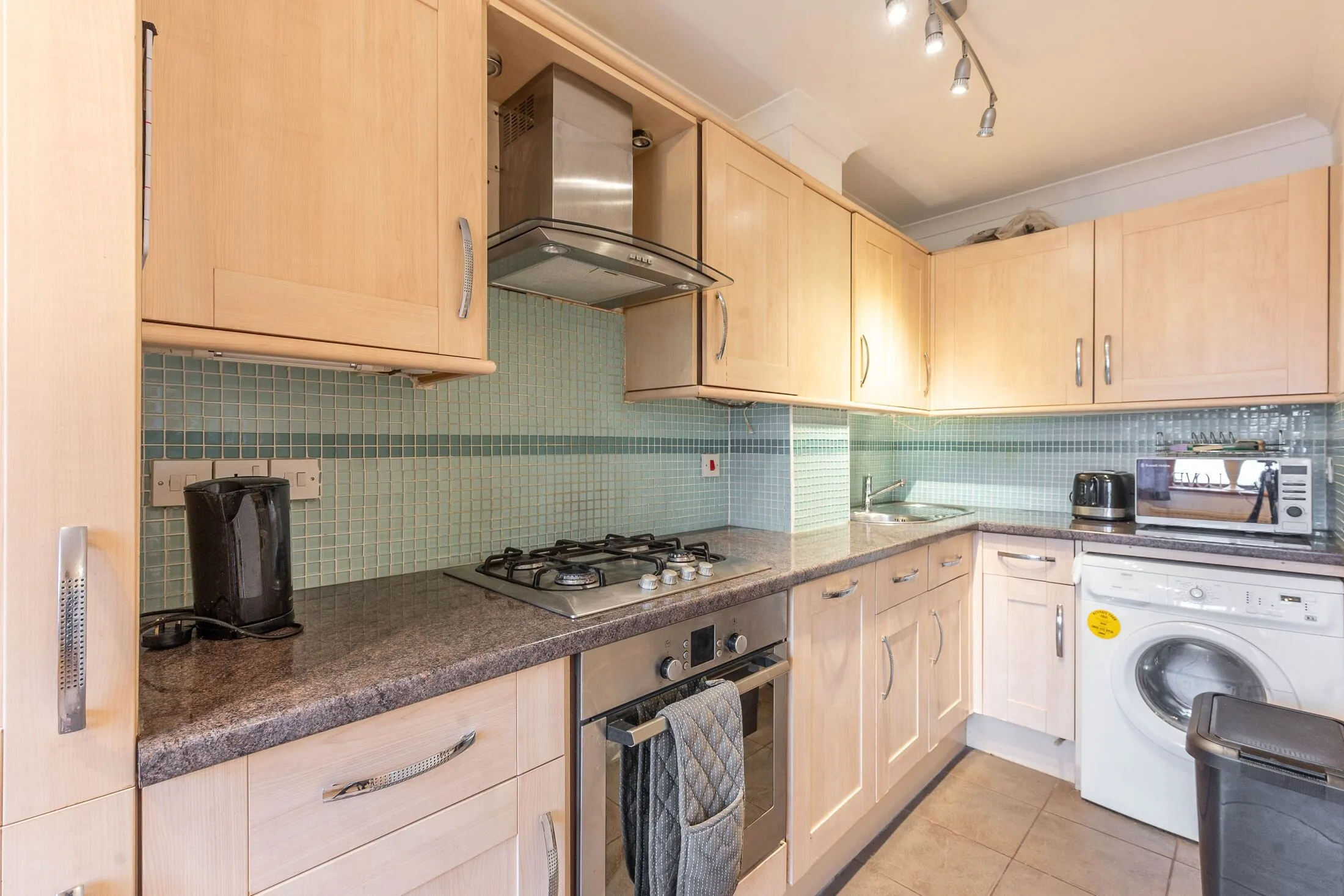 Flat Oakcroft Close in Greater London