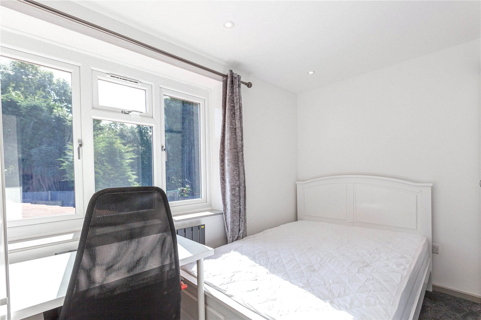 Room Trevisa Grove in Bristol
