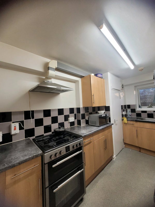 Room Forest Side in Greater London