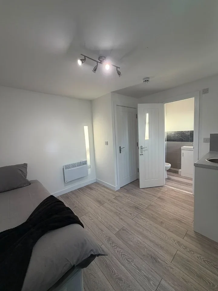 Room Woodside View in Castle Point