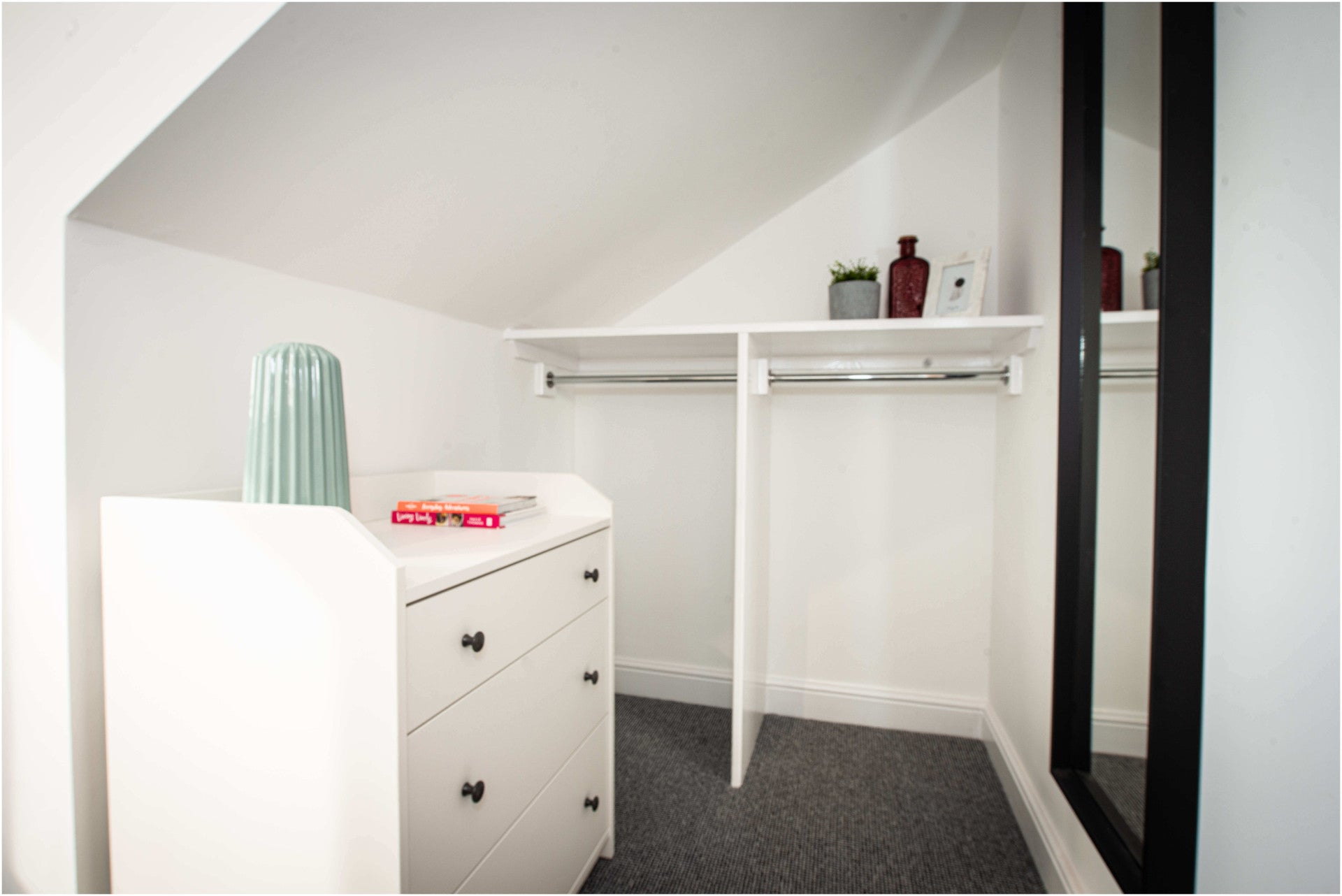 Room Pennington Street in Leeds