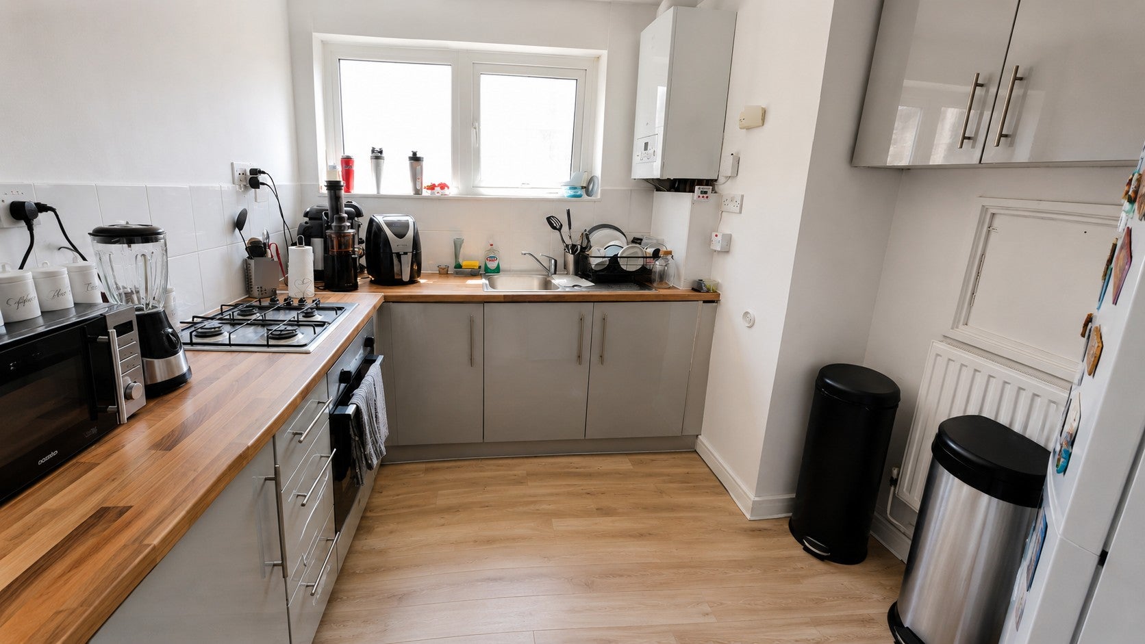 Flat Celandine Close in Greater London