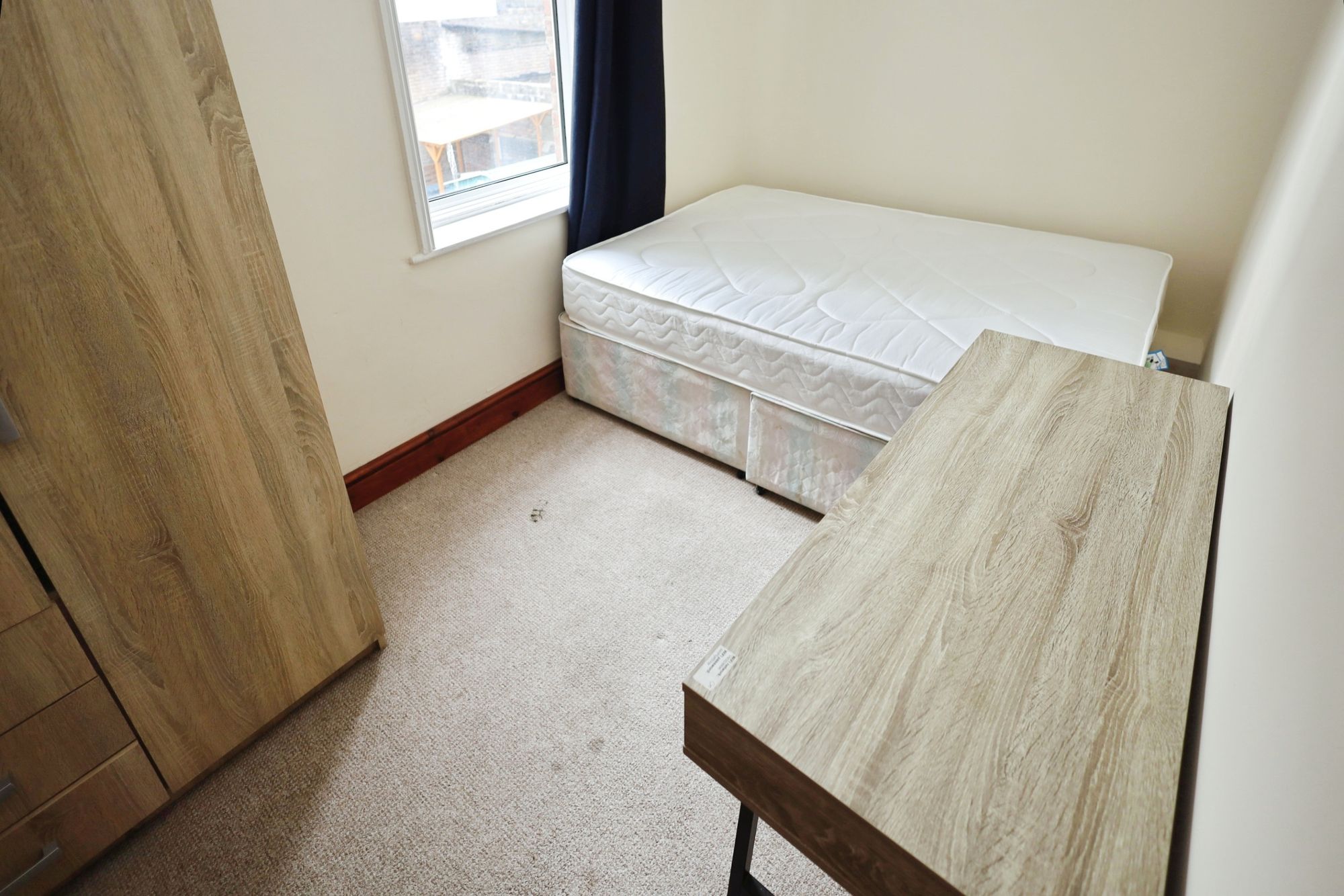 Flat Holdenhurst Road in Bournemouth