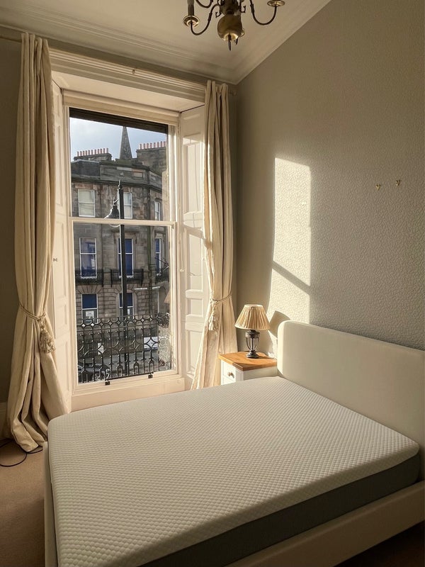 Room William Street North East Lane in City of Edinburgh