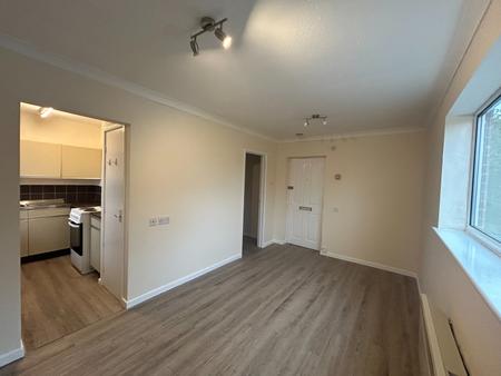 Flat Pennine Close in Charnwood