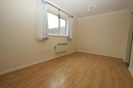 Flat Pennine Close in Charnwood