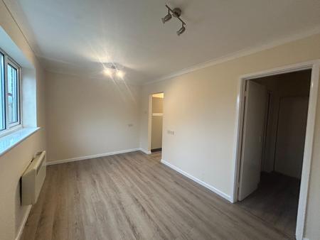 Flat Pennine Close in Charnwood