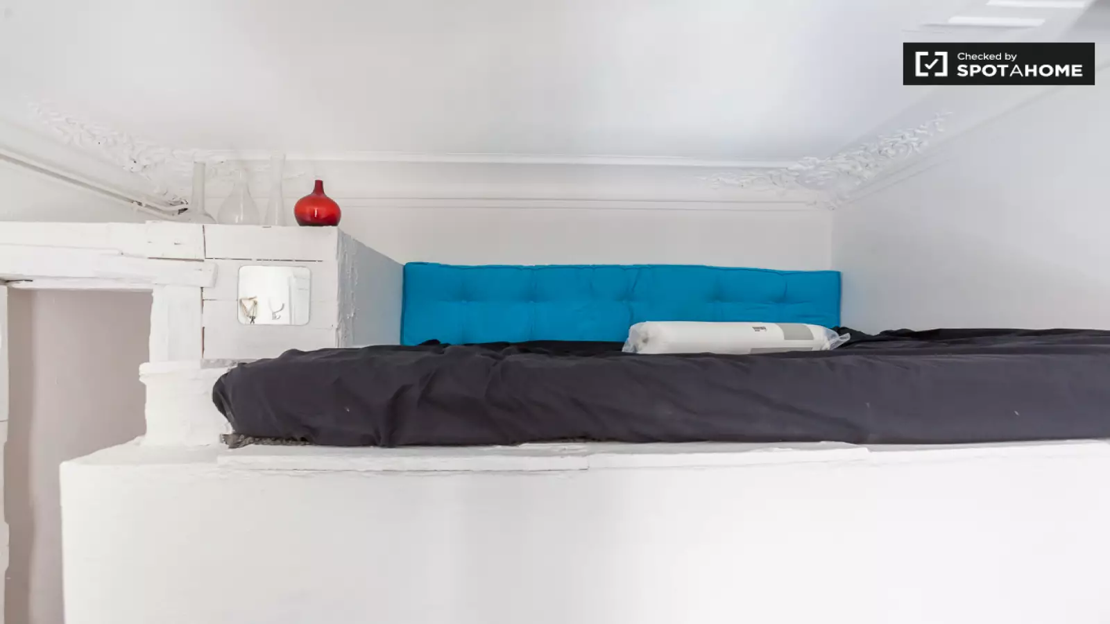 Appartement Rue Myrha à Paris