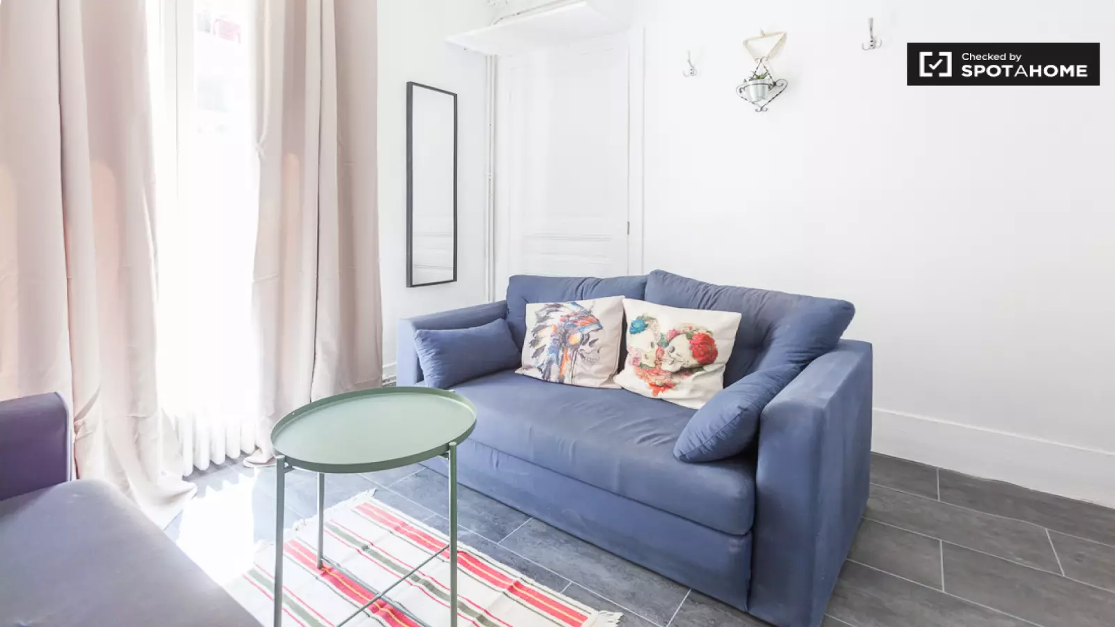 Appartement Rue Myrha à Paris