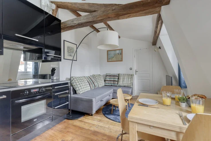 Appartement Rue Louise-Émilie de La Tour d'Auvergne à Paris