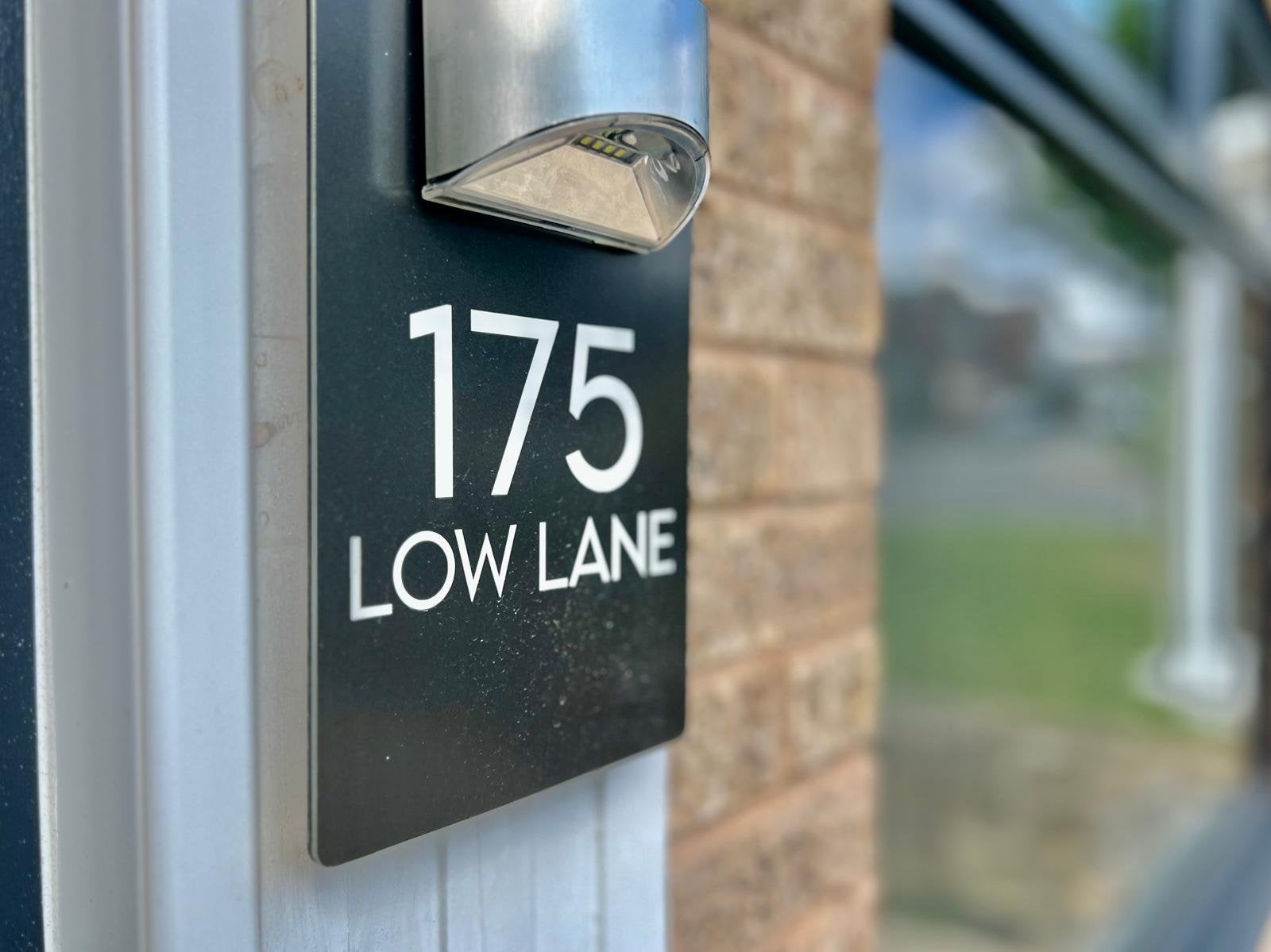 House Low Lane in Leeds