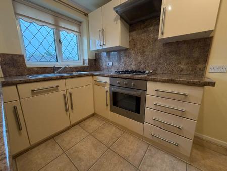 Flat Arundel Avenue in Sandwell