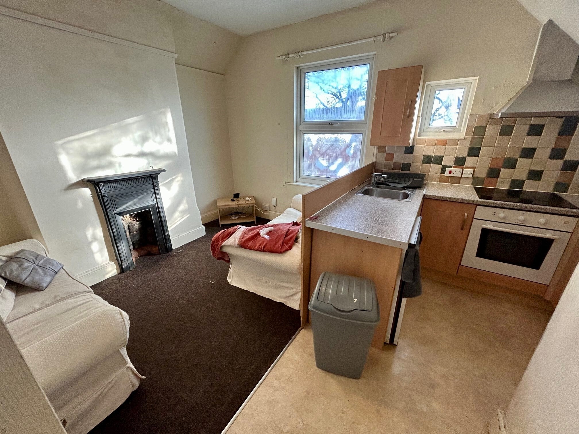 Flat Fishpond Drive in Nottingham