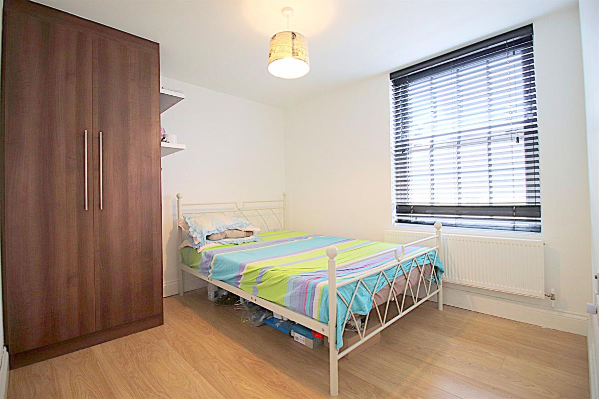 Flat Harpur Street in Bedford