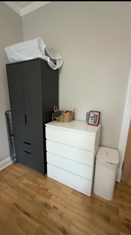 Room Onslow Drive in Glasgow