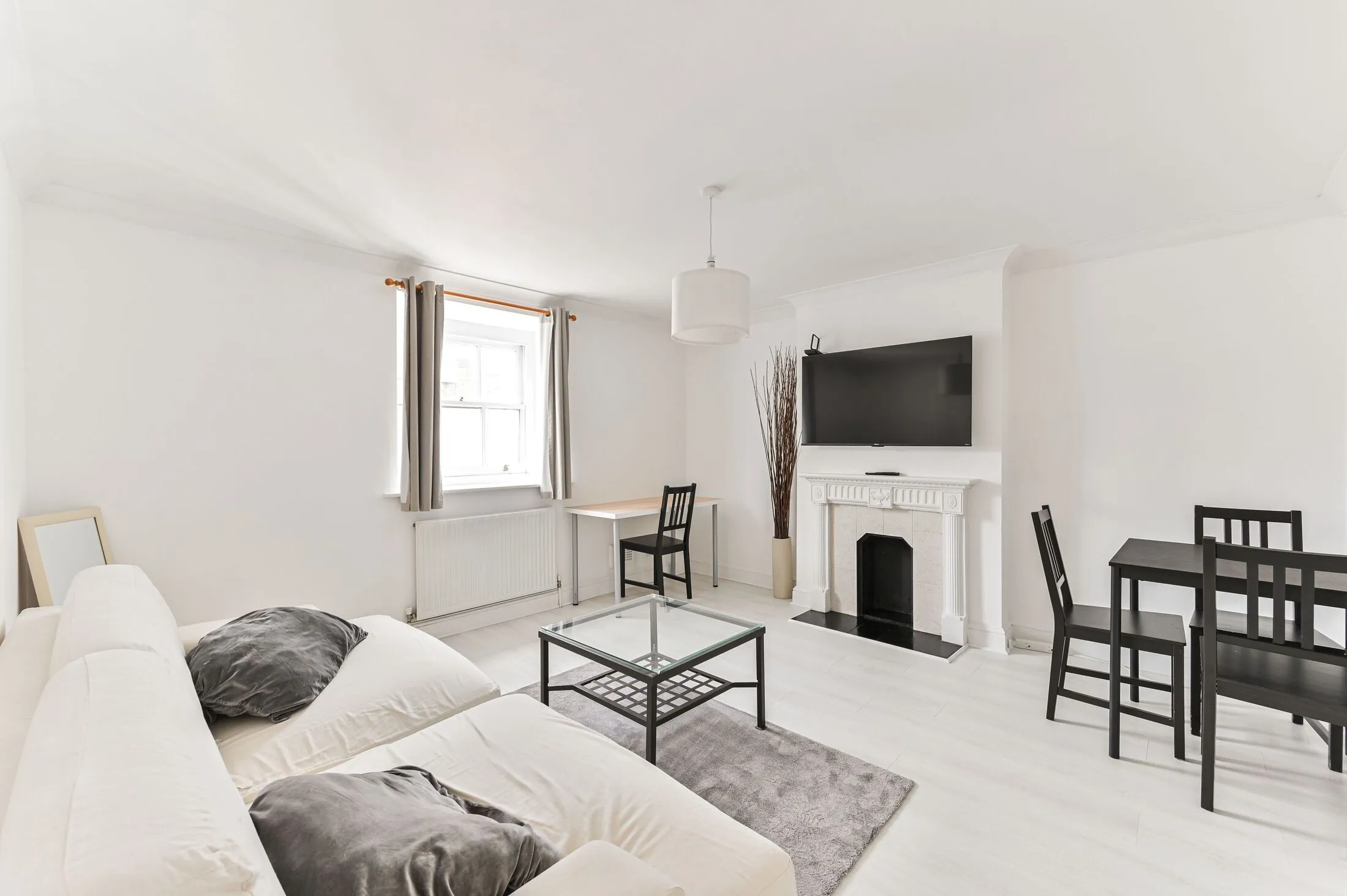 Flat Old Brompton Road in Greater London