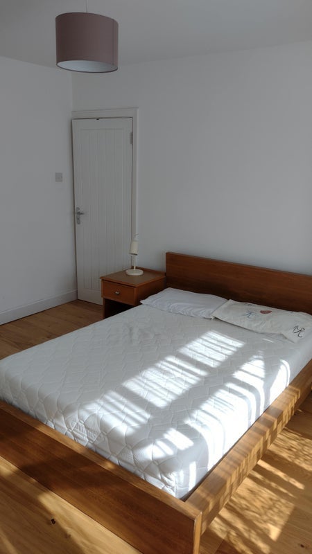 Room Wykeham Hill in Greater London