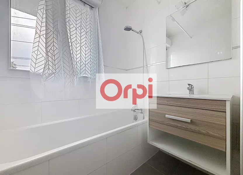 Appartement Chemin de la Chamarette à Annemasse