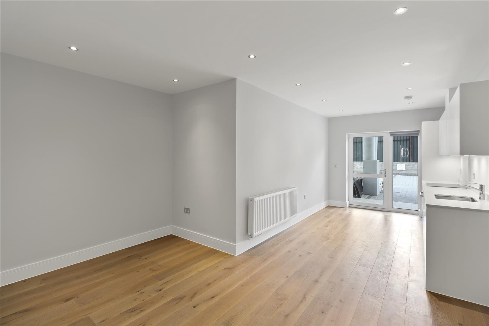Flat St Ives Place in Greater London