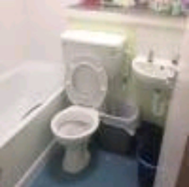 Room Stoneleigh Terrace in Greater London