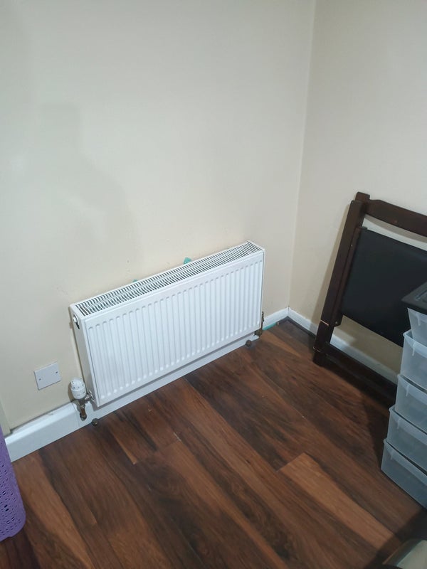 Room Stoneleigh Terrace in Greater London